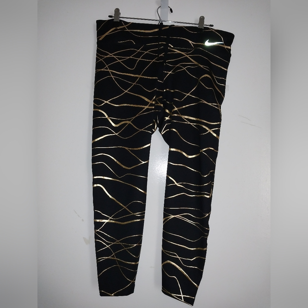 Nike leggings